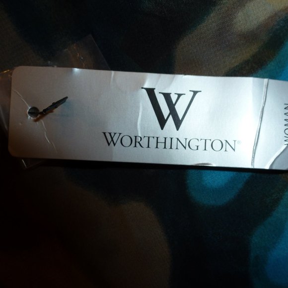 Beautiful Seismic Wave buttoned short sleeve top - Picture 7 of 7